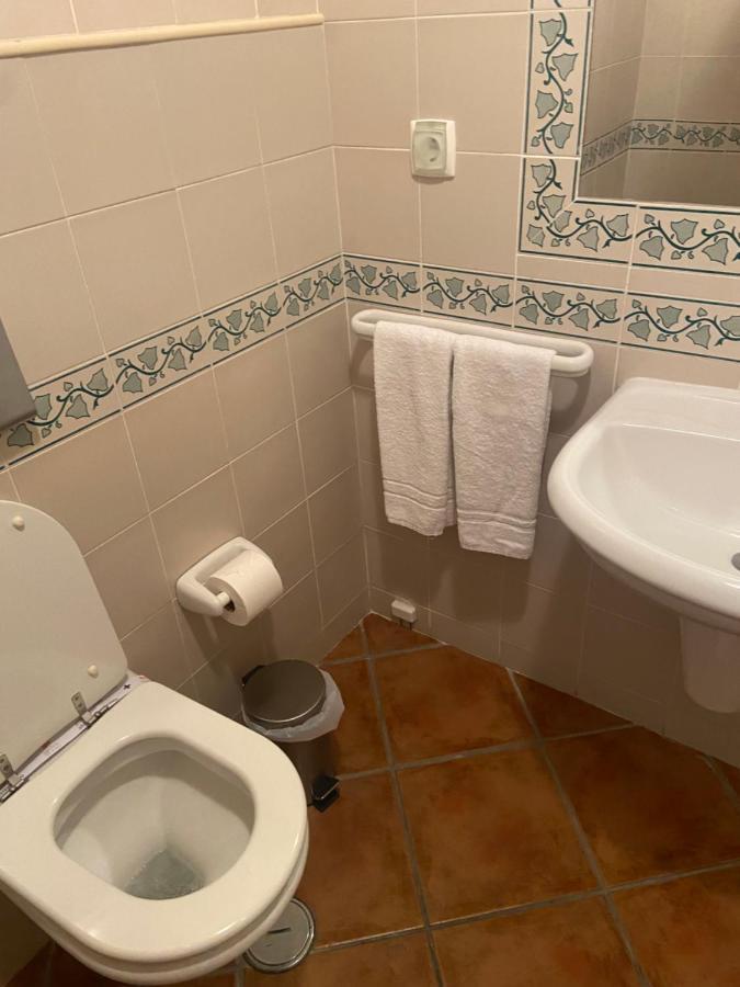 Parra Home Holidays - Close To Gale Beach Гия Экстерьер фото