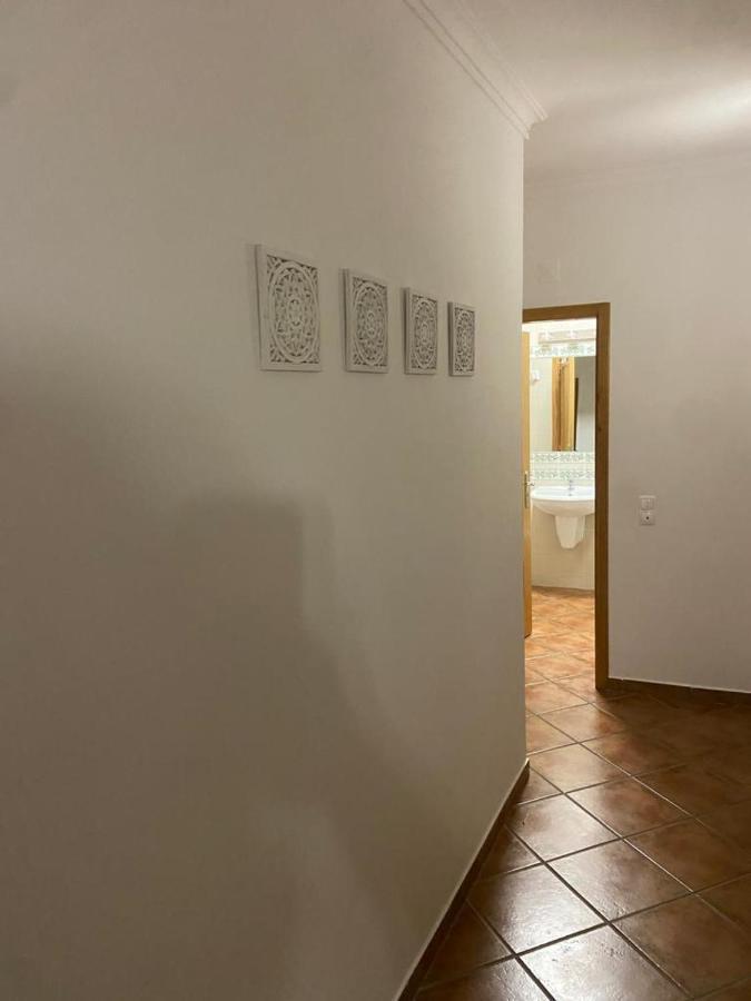 Parra Home Holidays - Close To Gale Beach Гия Экстерьер фото